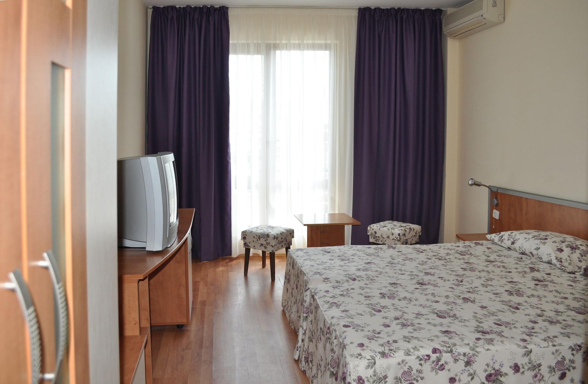 Hotel Atol Pantai Sunny Bagian luar foto