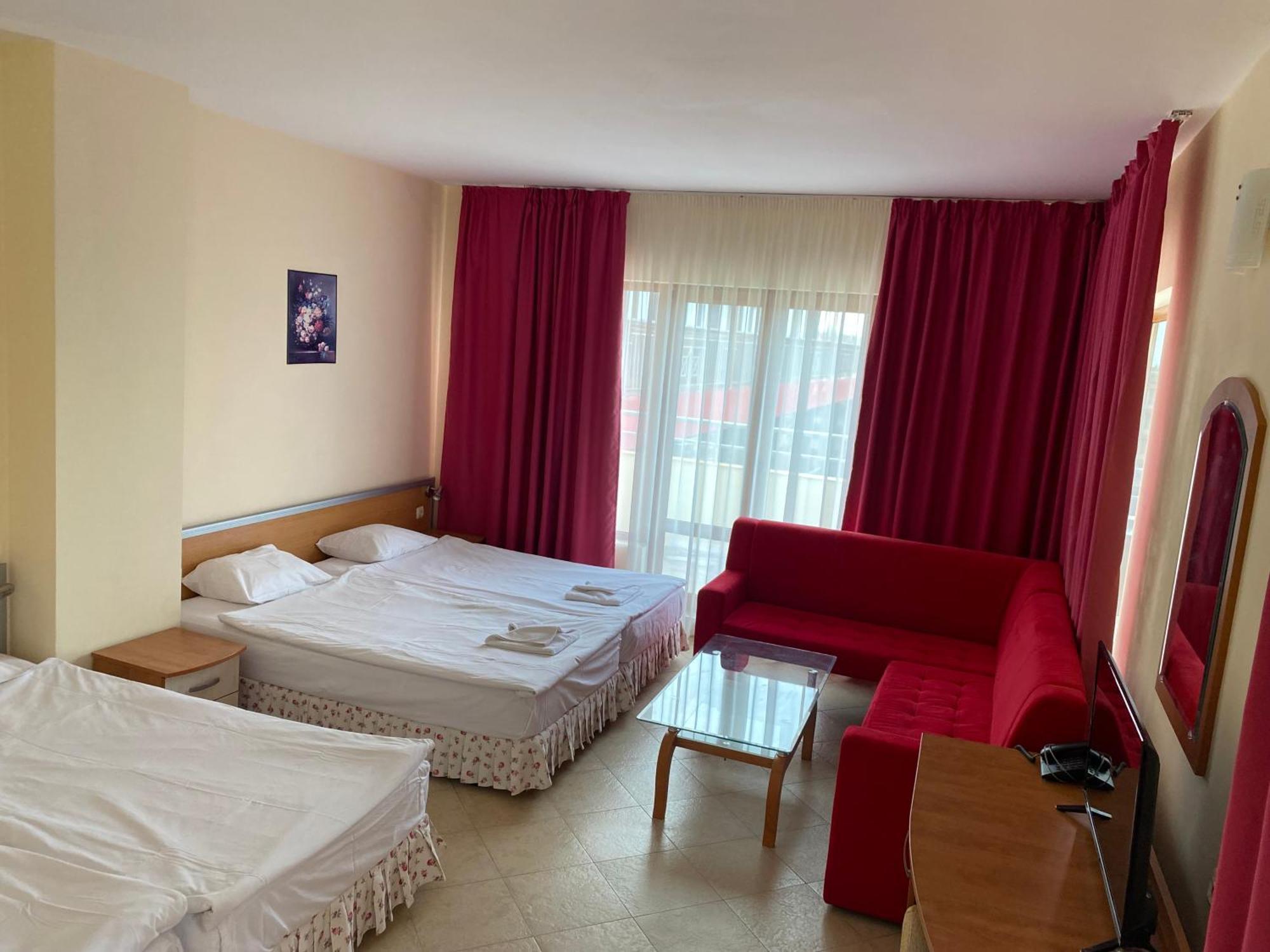 Hotel Atol Pantai Sunny Bagian luar foto